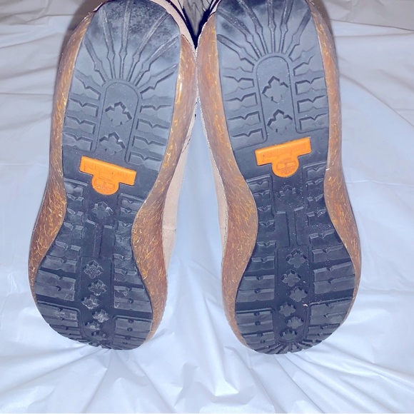 TIMBERLAND CALF HI BOOTS - Picture 7 of 8